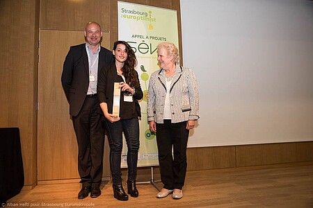 Anne-Sophie de Lafaye-Cariven (master 2 design de projet) et la société Algae natural food. © Alban Hefti pour Strasbourg Eurométropole