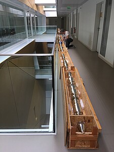 Les 501 pièces la composant dormaient dans des cartons depuis cinq ans. (© C. Familiari)