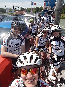 Selfie entre deux pays