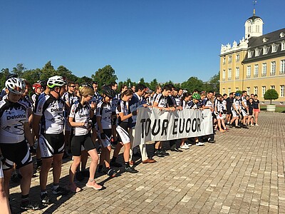 Traditionnelle photo de groupe avant le départ