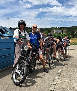 La photo du jour de l'équipe bleu clair