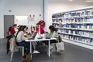 Les BU passent en mode été avec des horaires spécifiques. Crédit photo : Catherine Schröder